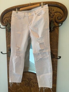 Women’s Pale Pink Distressed Skinny Jeans